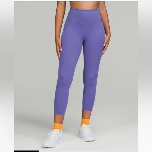 NWT lululemon Base Pace High Rise Tights 25” - Picture 4 of 11